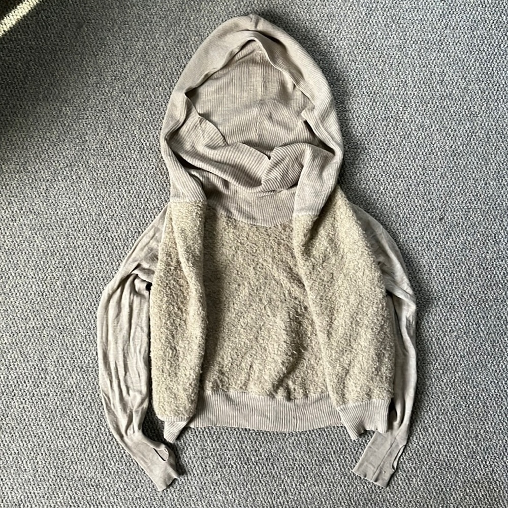 Nicholas K boucle taupe/ beige/ camel sweater